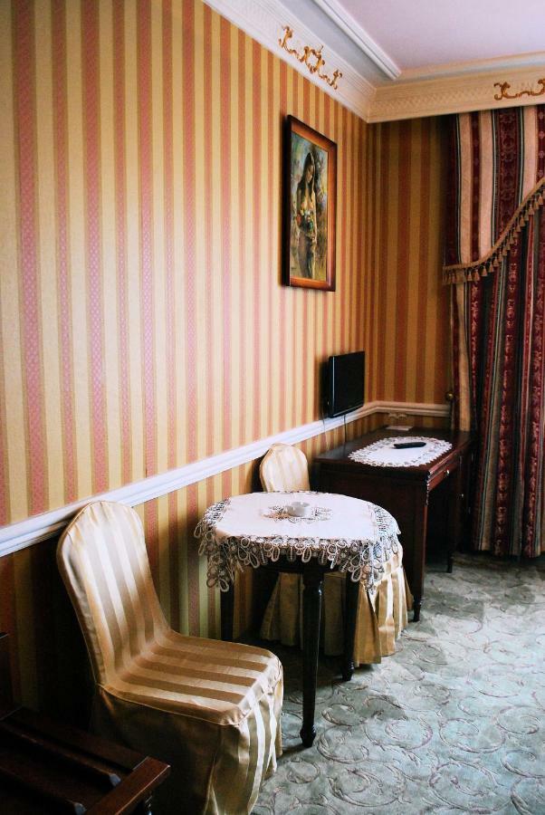 Ksiaze Poniatowski Hotel 3*